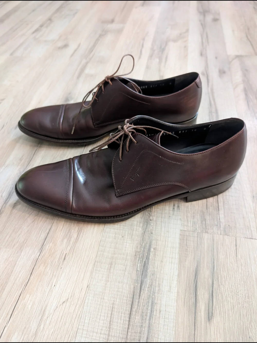 Salvatore Ferragamo Brown Leather Cap-Toe Derby Shoes, Size 10 (S4)